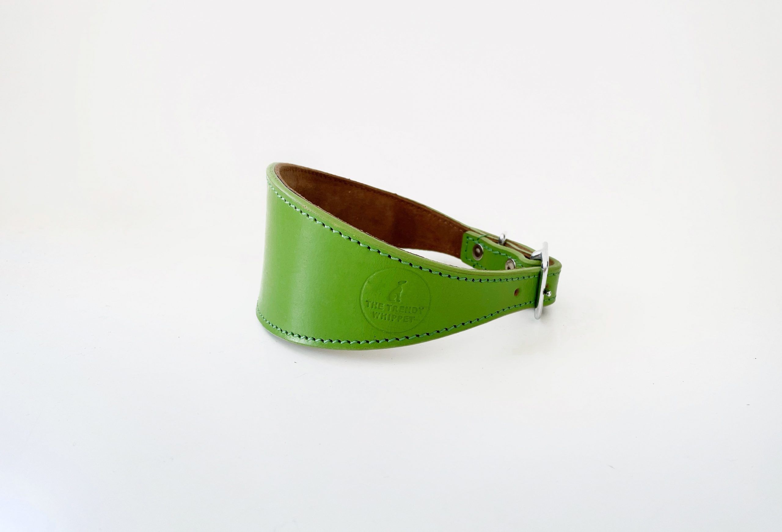 Green deals leather collar